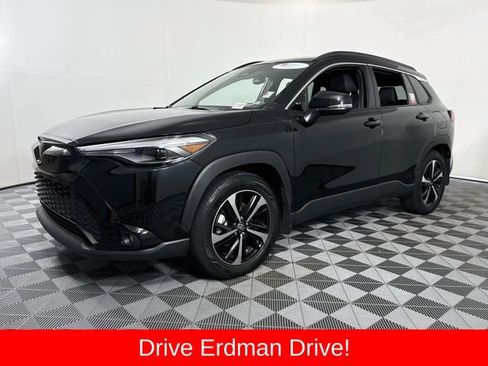 Used 2024 Toyota Corolla Cross AWD Hybrid w/ Convenience Package image 3