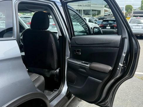 Used 2023 Mitsubishi Outlander Sport ES AWD/4WD image 25