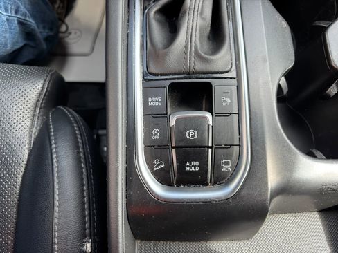 Used 2019 Hyundai Santa Fe Limited w/ Cargo Package image 23