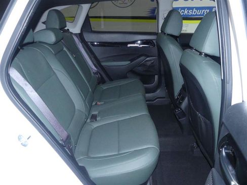 Used 2024 Kia Seltos SX w/ SX Sunroof Package AWD/4WD image 21