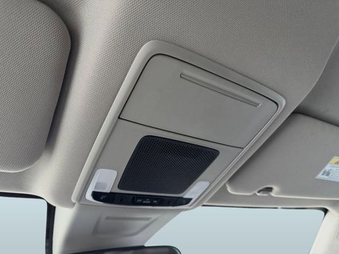 Used 2025 Honda CR-V LX image 28