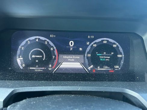 Used 2025 Toyota Tacoma Limited AWD/4WD image 24