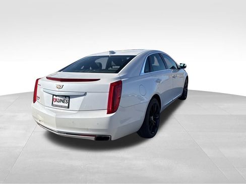 Used 2017 Cadillac XTS Premium Luxury image 6