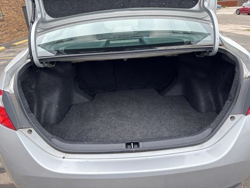 Used 2016 Toyota Corolla L FWD image 7