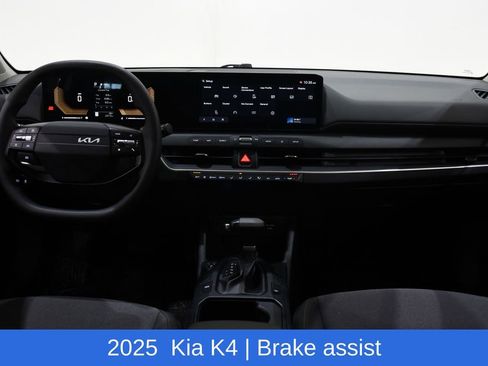 Used 2025 Kia K4 LXS image 8