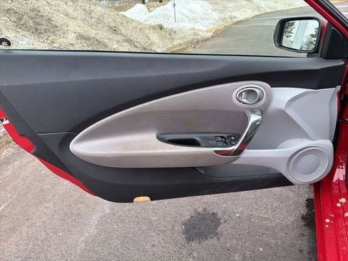 Used 2011 Honda CR-Z EX image 13