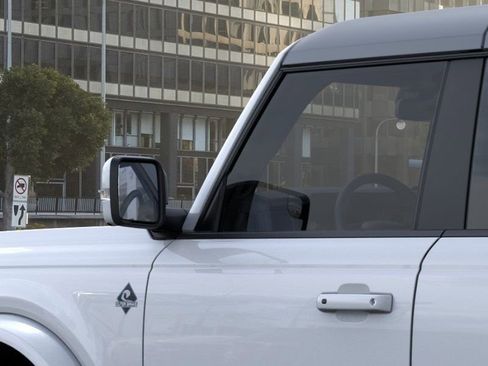 New 2025 Ford Bronco Outer Banks AWD/4WD image 23