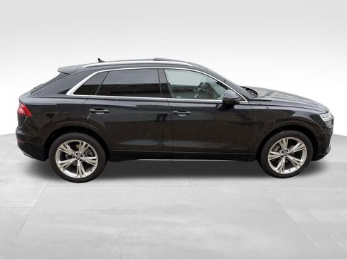 Used 2019 Audi Q8 Premium Plus w/ Premium Plus image 4