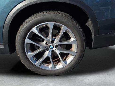 Used 2024 BMW X5 xDrive40i w/ Parking Assistance Package image 29