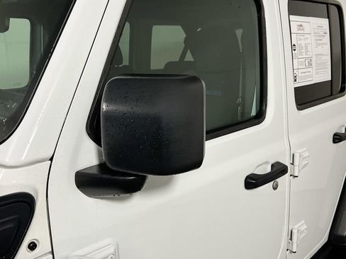 Used 2025 Jeep Wrangler Unlimited Rubicon 4xe w/ Safety Group image 13