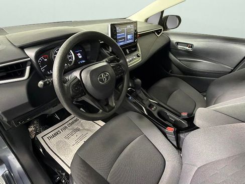 Used 2021 Toyota Corolla LE FWD image 18
