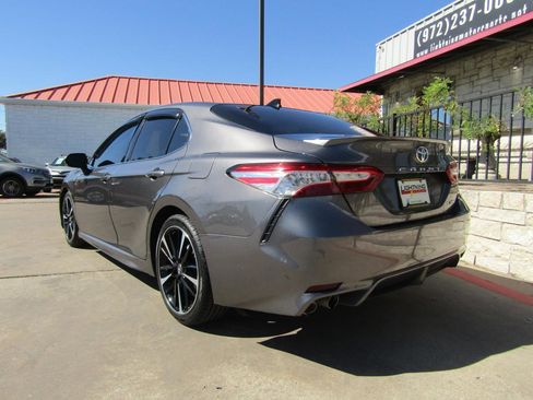 Used 2020 Toyota Camry XSE w/ Navigation Package image 3