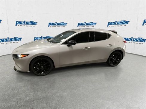 New 2026 MAZDA MAZDA3 Hatchback w/Premium Plus Pkg image 6