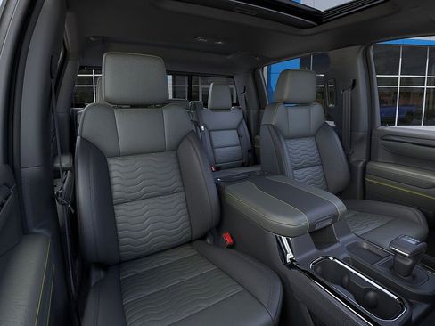 New 2026 Chevrolet Silverado 1500 ZR2 image 17