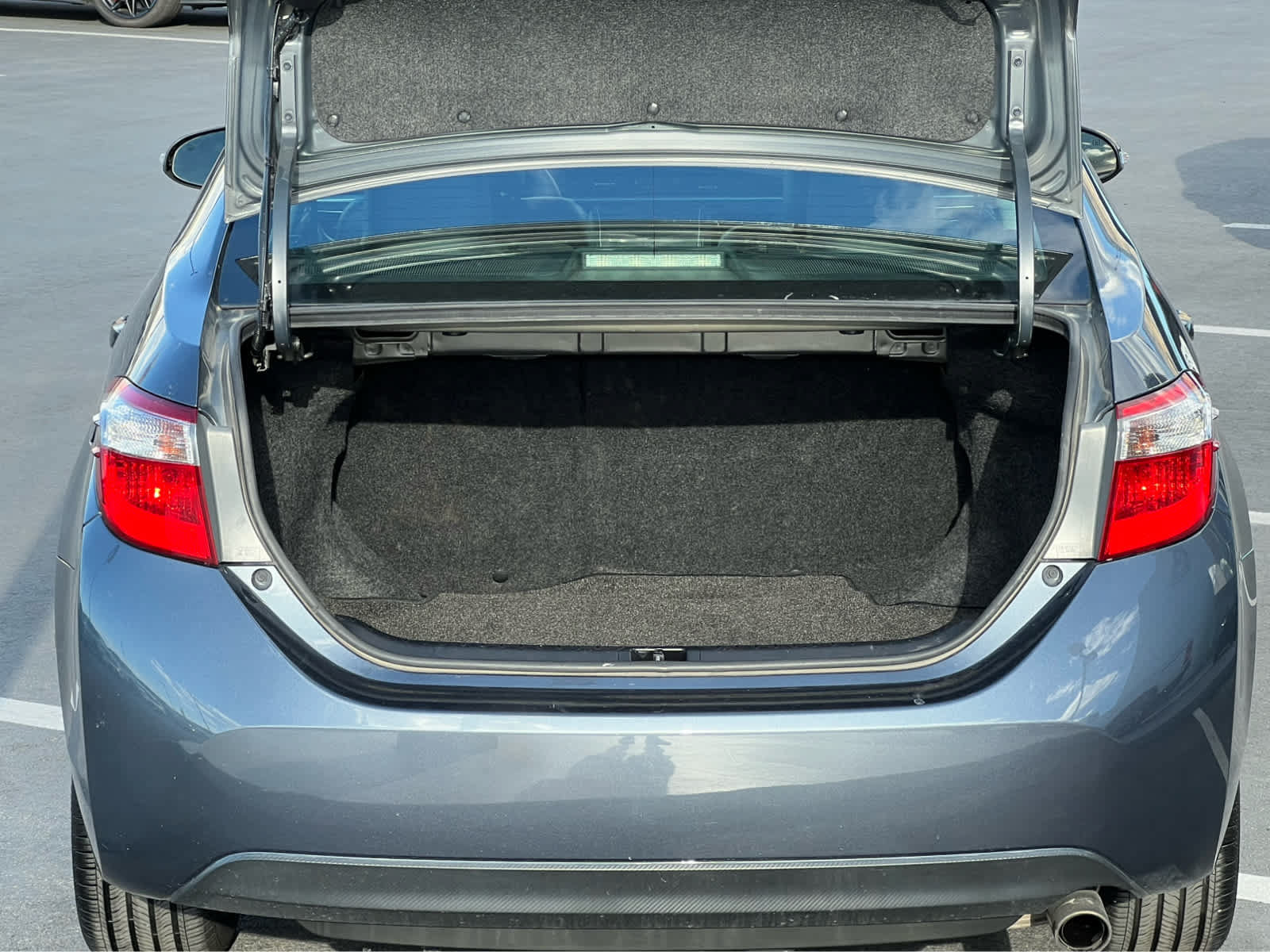 Used 2014 Toyota Corolla S FWD image 10