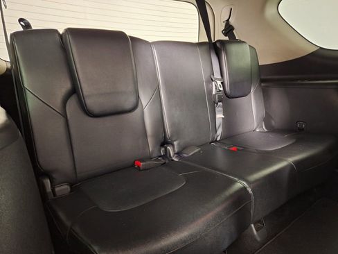 Used 2022 Nissan Armada SL w/ Captain's Chairs Package RWD image 32