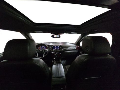 Used 2019 Chevrolet Blazer RS w/ Sun and Wheels Package image 17