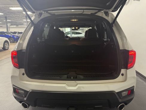 Used 2023 Honda Passport Elite image 15