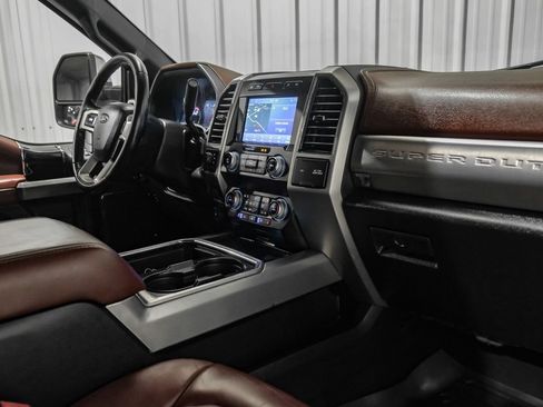 Used 2020 Ford F350 Platinum AWD/4WD image 12