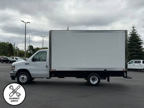 New 2027 Ford E-350 and Econoline 350 Super Duty w/ Power Equipment Group RWD image 7