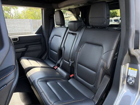 Used 2024 Ford Bronco Badlands AWD/4WD image 21