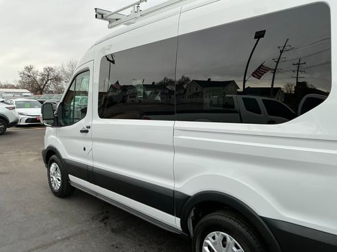 Used 2019 Ford Transit 150 XLT image 34