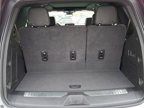 Used 2024 Chevrolet Tahoe High Country image 26