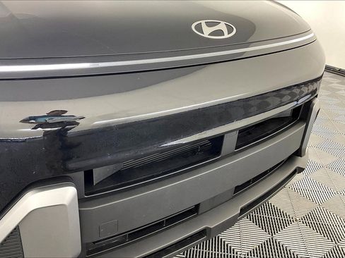 Certified 2026 Hyundai Kona SE FWD image 30