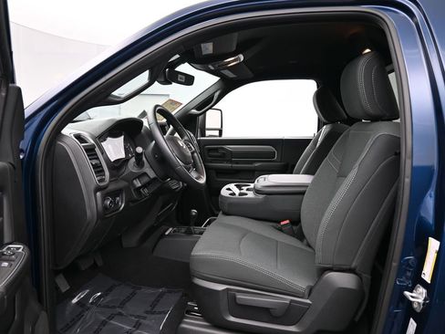 Used 2024 RAM 3500 Tradesman image 11