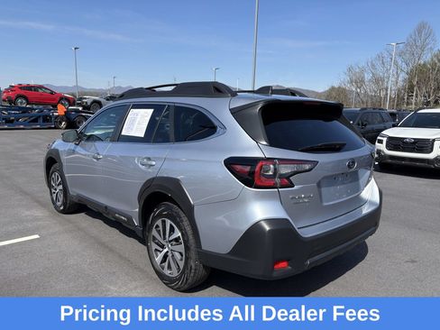 Certified 2025 Subaru Outback Premium AWD/4WD image 6
