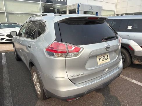 Used 2015 Nissan Rogue SV AWD/4WD image 7