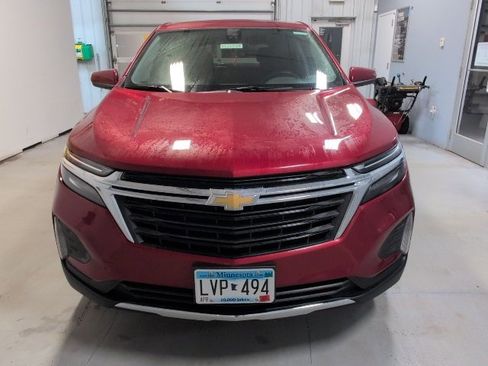 Used 2024 Chevrolet Equinox LT image 8
