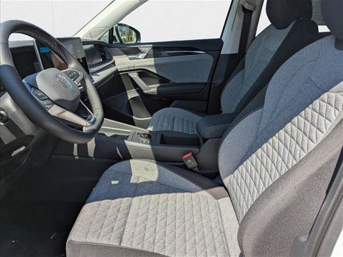 New 2025 Volkswagen Tiguan S image 23