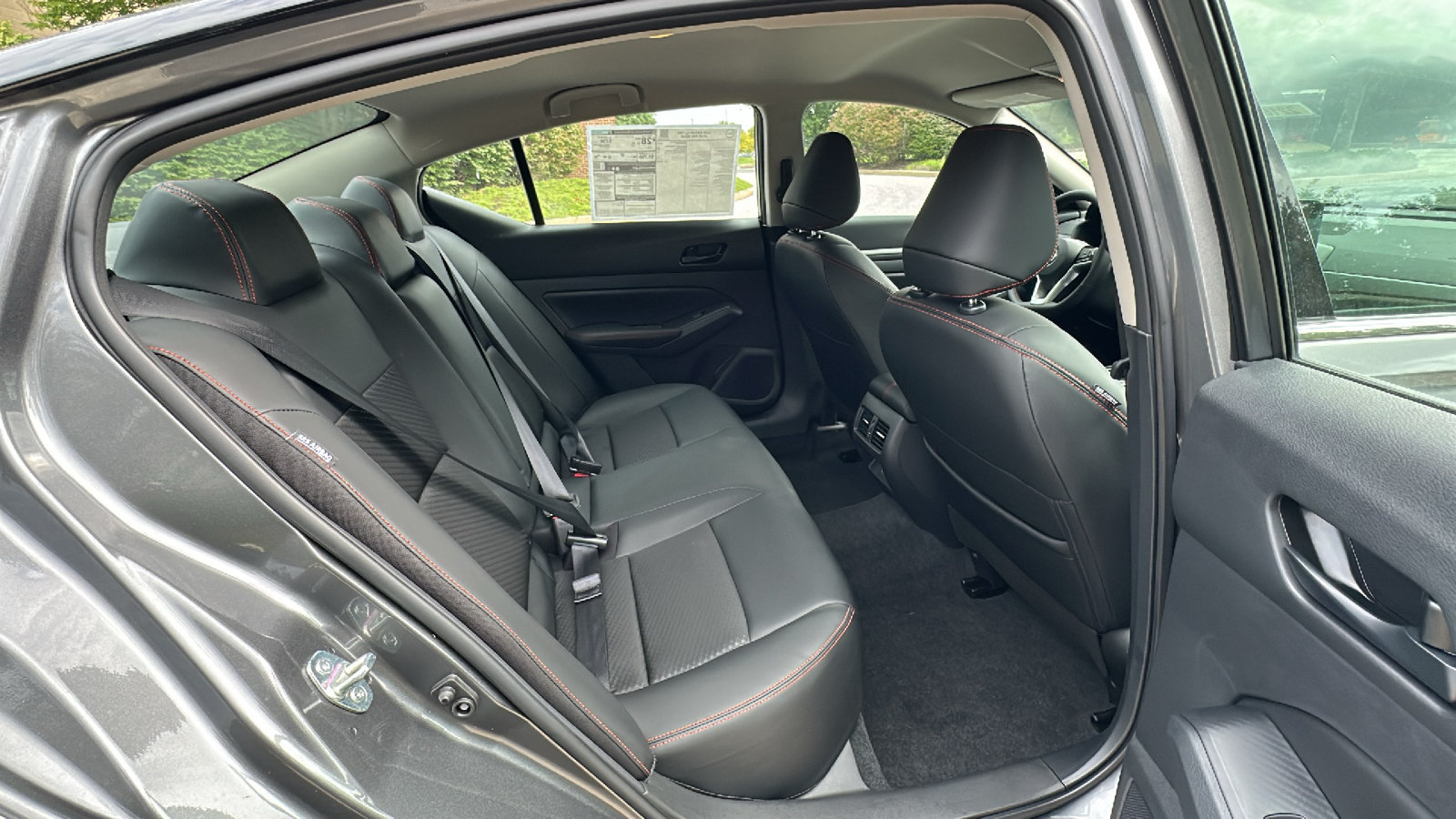 New 2026 Nissan Altima 2.5 SR AWD/4WD image 9