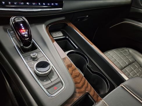 Certified 2023 Cadillac Escalade Sport Platinum w/ LPO, ONYX Package AWD/4WD image 27