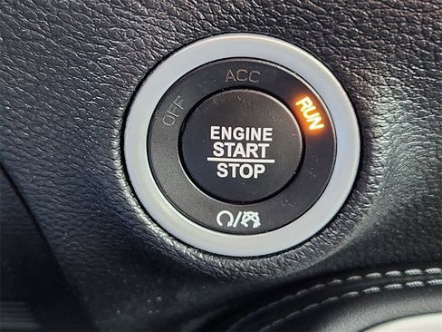 Used 2021 Dodge Challenger R/T Scat Pack w/ Driver Convenience Group image 21