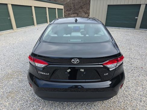 Certified 2024 Toyota Corolla LE image 5
