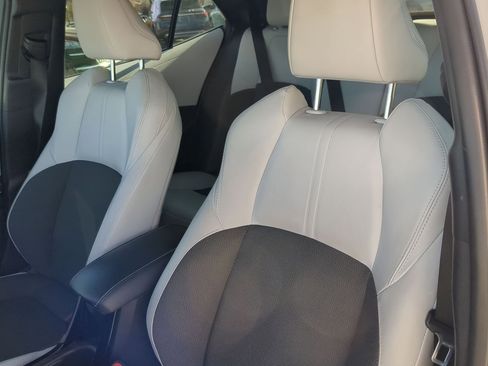 Used 2022 Toyota Corolla XSE image 10