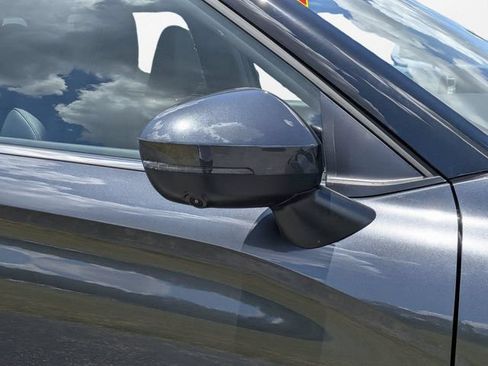 New 2026 Mitsubishi Outlander SE FWD image 11