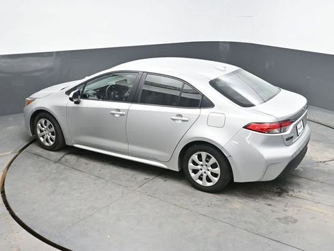 Used 2023 Toyota Corolla LE FWD image 29