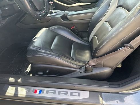 Used 2016 Chevrolet Camaro SS RWD image 22