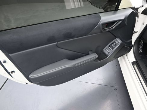 Used 2025 Toyota GR86 Premium w/ Performance Package RWD image 12