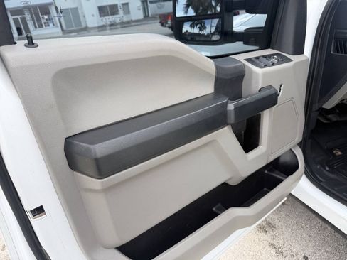 Used 2022 Ford F350 XL w/ Power Equipment Group AWD/4WD image 16
