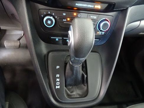 Used 2022 Ford Transit Connect XL FWD image 9