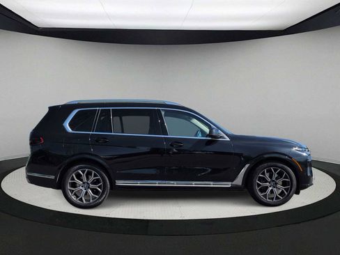 Used 2023 BMW X7 xDrive40i AWD/4WD image 9