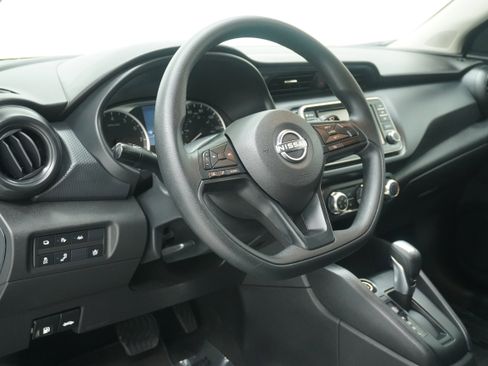 Used 2024 Nissan Kicks S FWD image 10
