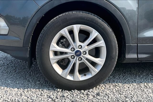 Used 2017 Ford Escape SE AWD/4WD image 8