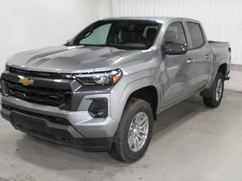 New 2026 Chevrolet Colorado LT w/ LT Convenience Package AWD/4WD image 9