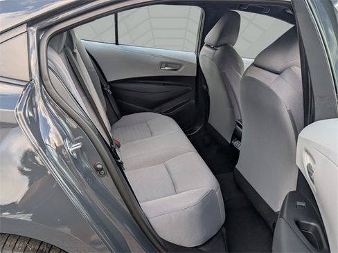 Used 2025 Toyota Corolla SE image 14