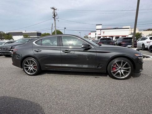 Certified 2025 Genesis G70 2.5T AWD/4WD image 8